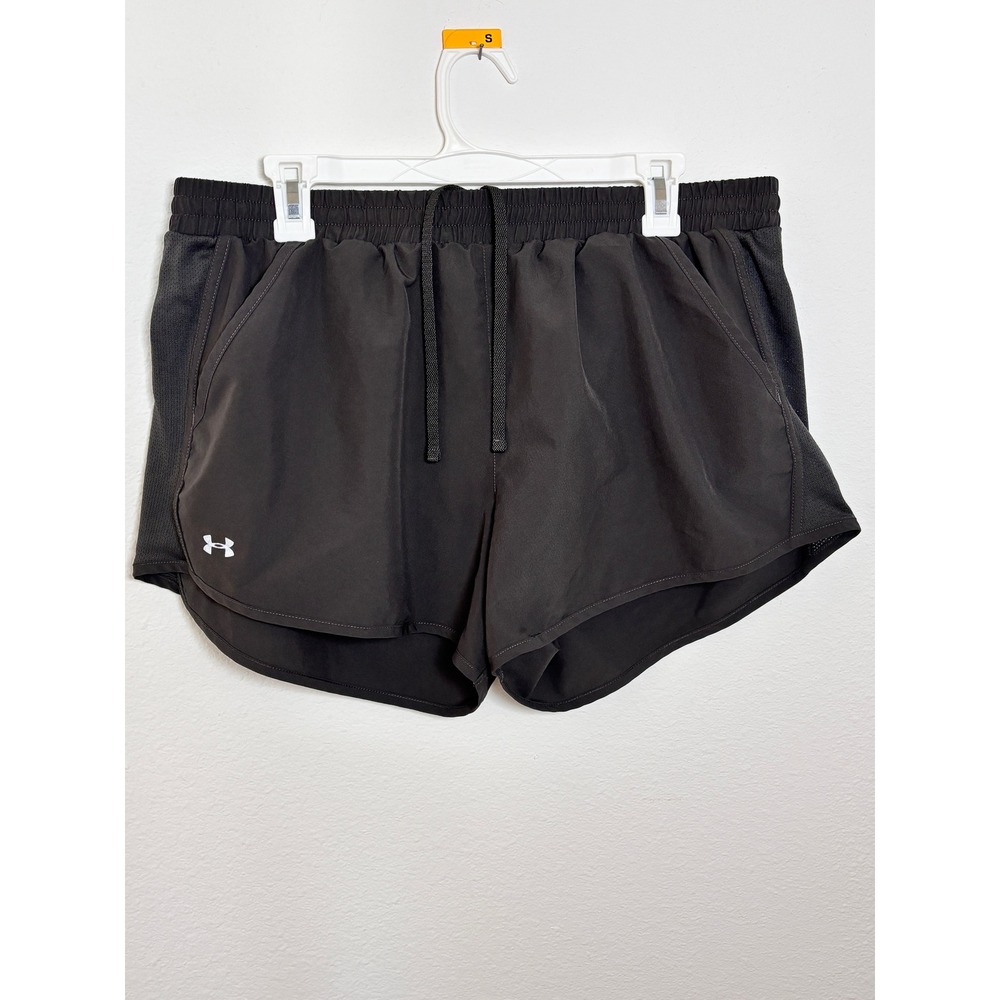 Under Armour HeatGear Fly By Running Shorts Black Womens XL Loose Fit Pockets